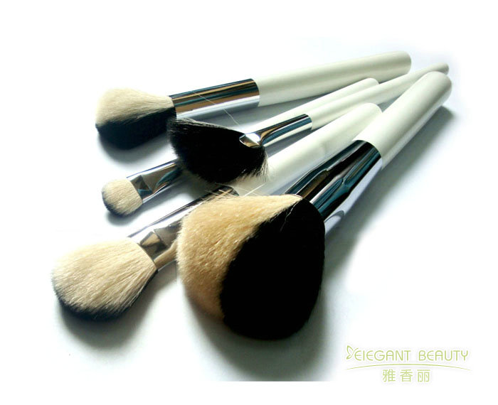 麻豆回家视频区一区二的毛質有哪些種類？各有什麽優缺點？