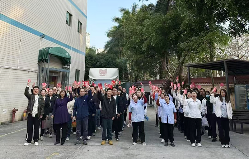 春節的喜慶氣氛仍未消散，新的征程已然拉開序幕。麻豆AV在线观看今日正式開工啦！！